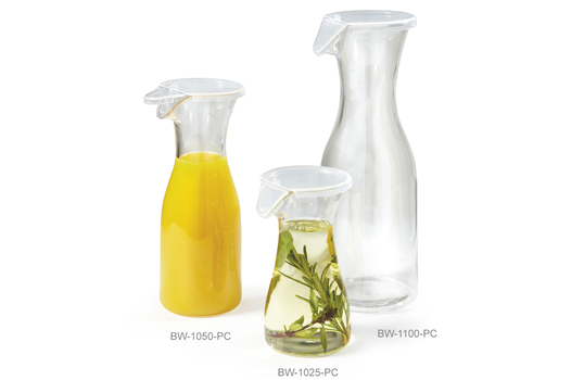 Half ltr Polycarbonate decanter with lid